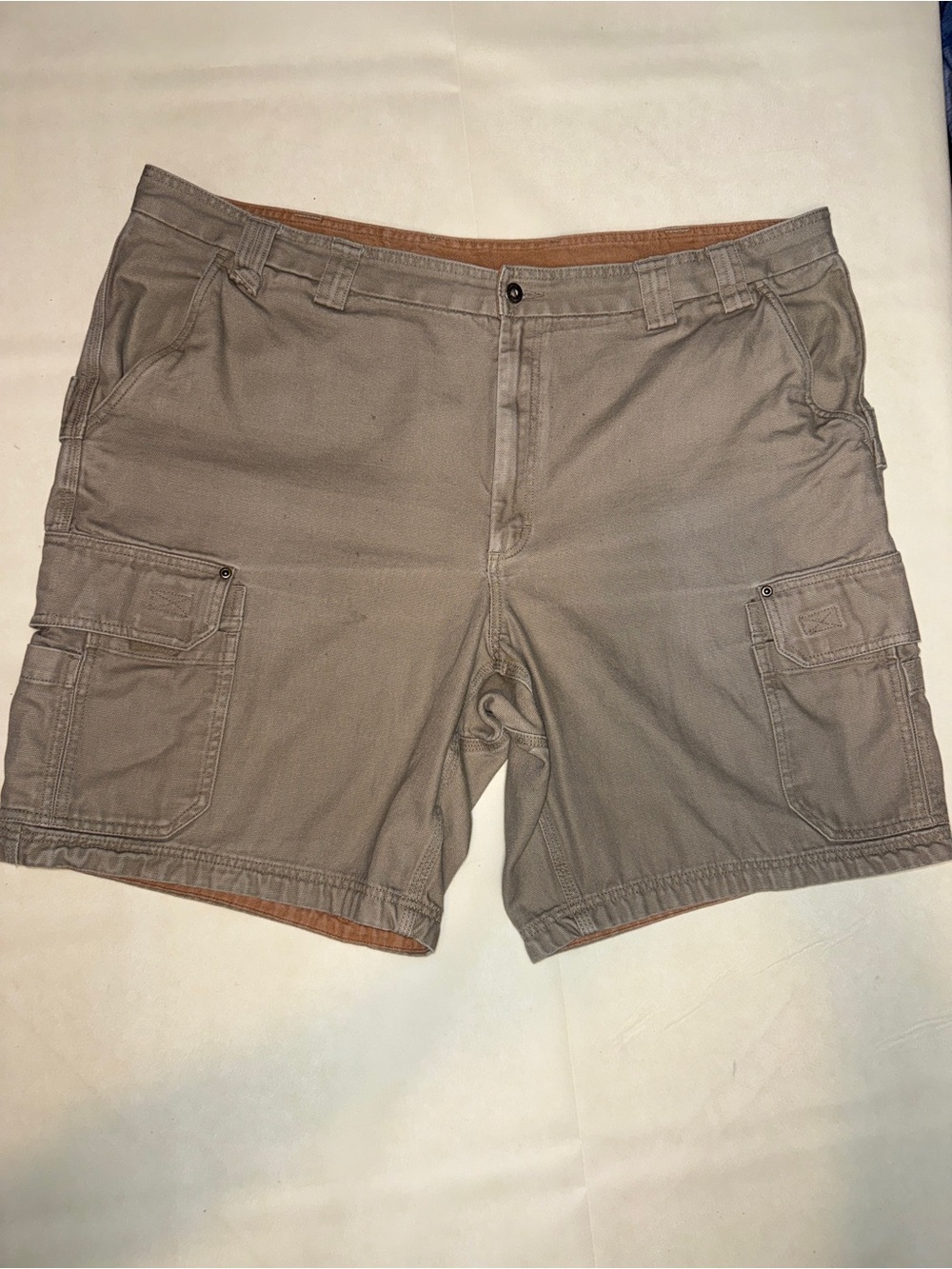 Duluth Trading Co Taupe Men's Cargo Shorts